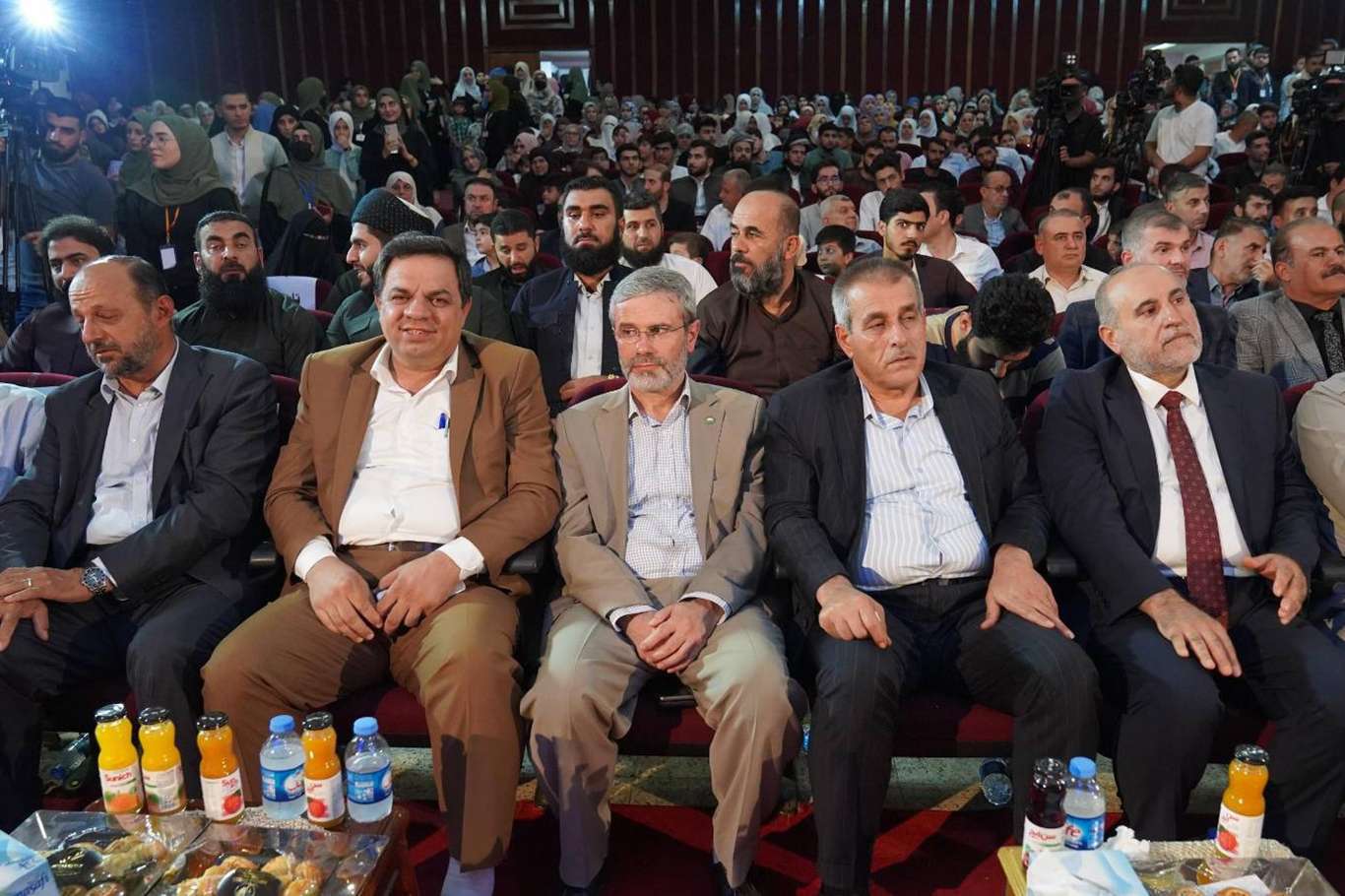 Kürdistan Bölgesinde 54 kadın icazet aldı Kürdistan Bölgesinde 54 kadın icazet aldı